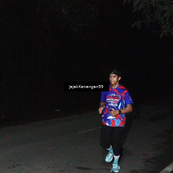 Runner Photo 6064726