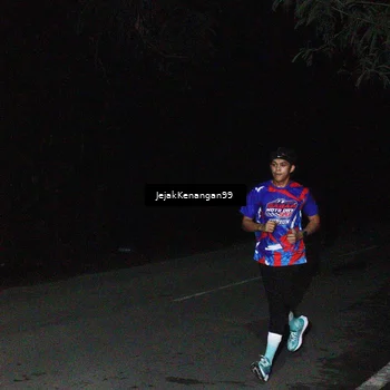 Runner Photo 6064728