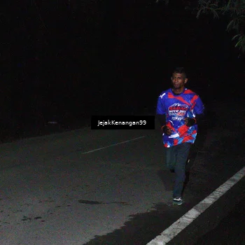 Runner Photo 6064734