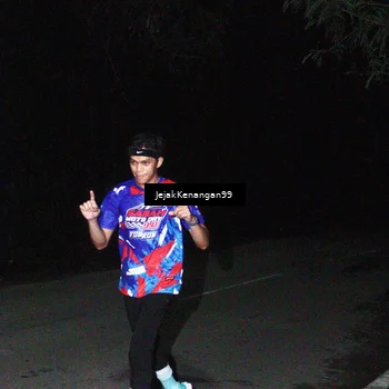 Runner Photo 6064736