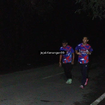 Runner Photo 6064753