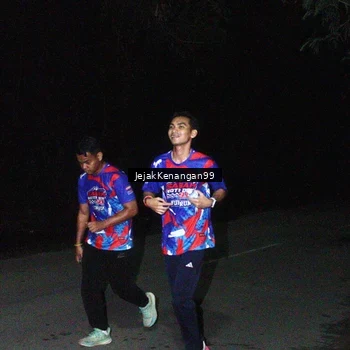 Runner Photo 6064756