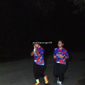 Runner Photo 6064761