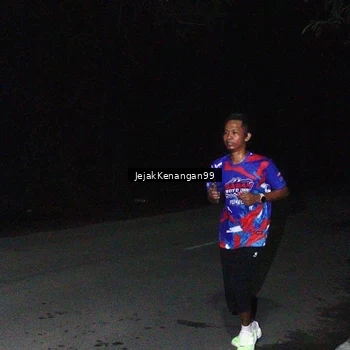 Runner Photo 6064767
