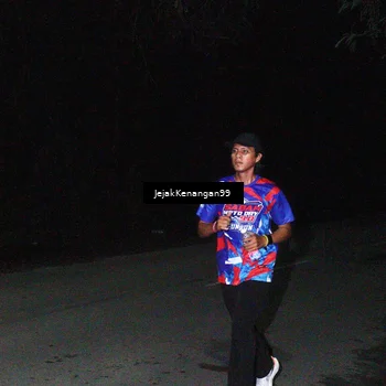 Runner Photo 6064777