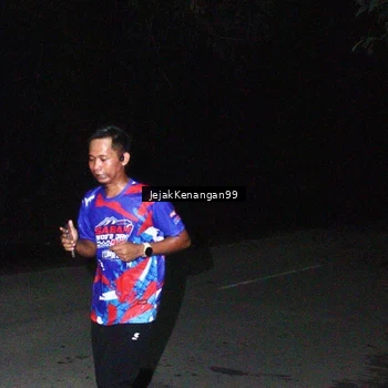 Runner Photo 6064778
