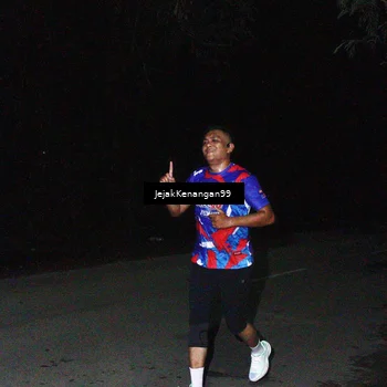 Runner Photo 6064792