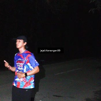 Runner Photo 6064793