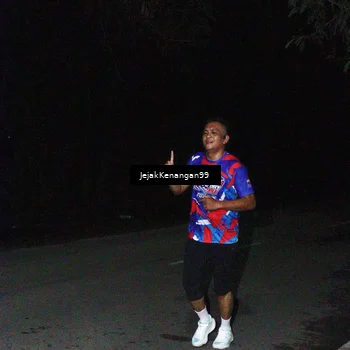 Runner Photo 6064795
