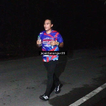 Runner Photo 6064822