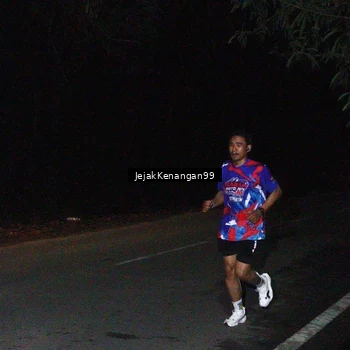 Runner Photo 6064823