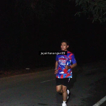 Runner Photo 6064828