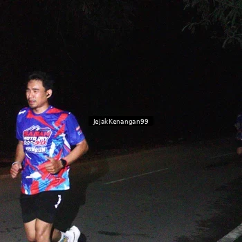 Runner Photo 6064835
