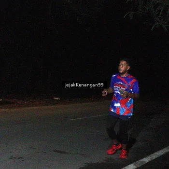 Runner Photo 6064848