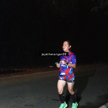 Runner Photo 6064860