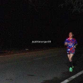 Runner Photo 6064866