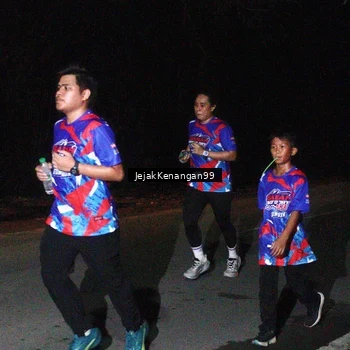 Runner Photo 6064867