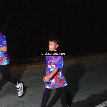Runner Photo 6064868