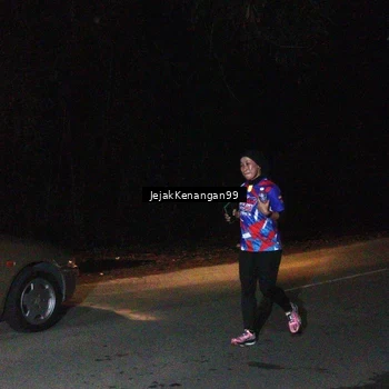 Runner Photo 6064877