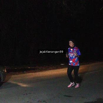 Runner Photo 6064878
