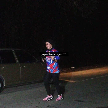 Runner Photo 6064879
