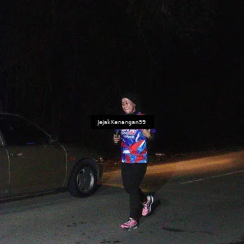 Runner Photo 6064880