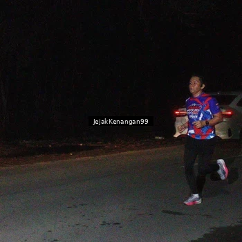 Runner Photo 6064881