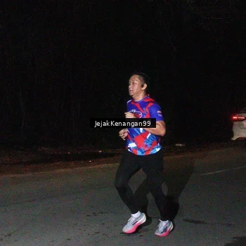 Runner Photo 6064884