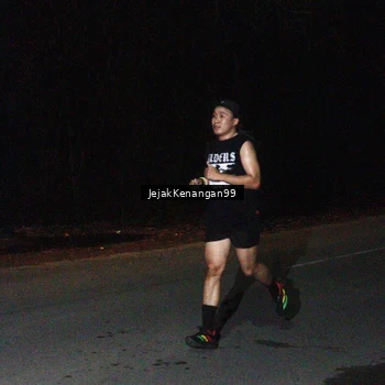 Runner Photo 6064897
