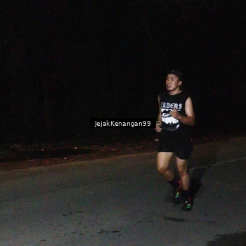 Runner Photo 6064898