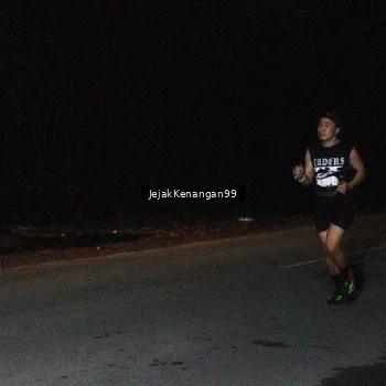 Runner Photo 6064903