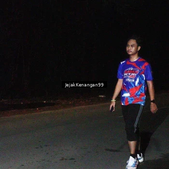 Runner Photo 6064909
