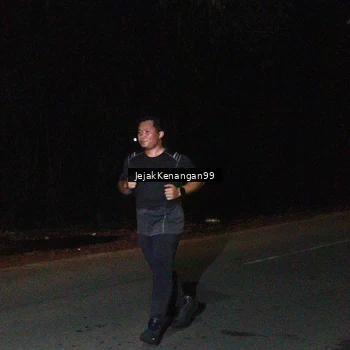 Runner Photo 6064911