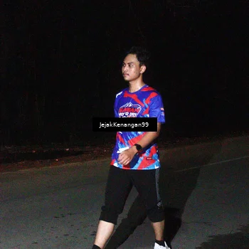 Runner Photo 6064920