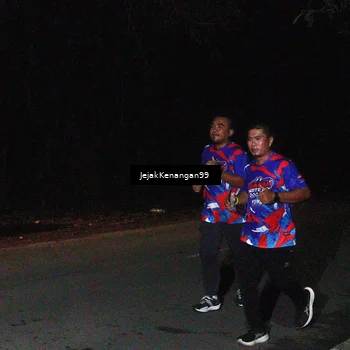 Runner Photo 6064941