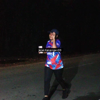 Runner Photo 6064944