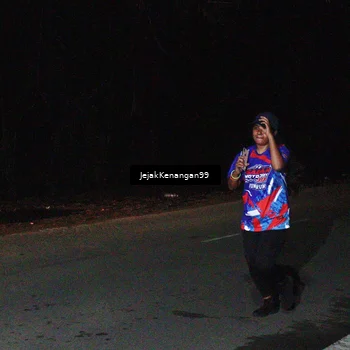 Runner Photo 6064947