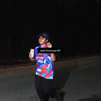 Runner Photo 6064951