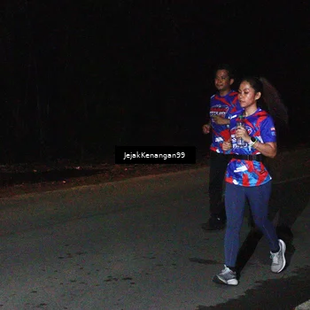 Runner Photo 6064952