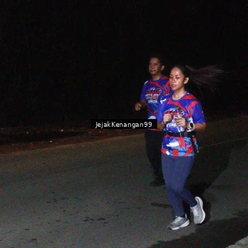 Runner Photo 6064953