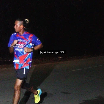 Runner Photo 6064956