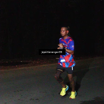 Runner Photo 6064957