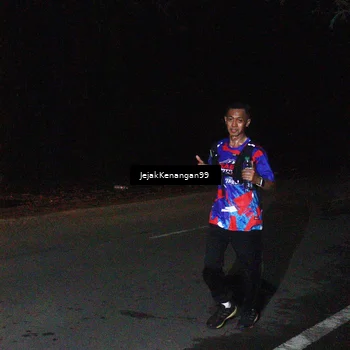 Runner Photo 6064967