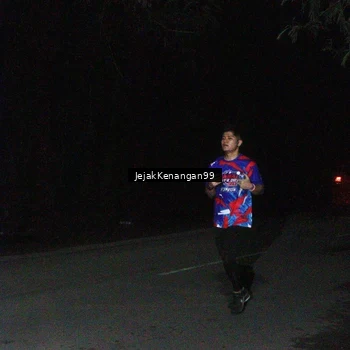Runner Photo 6064968