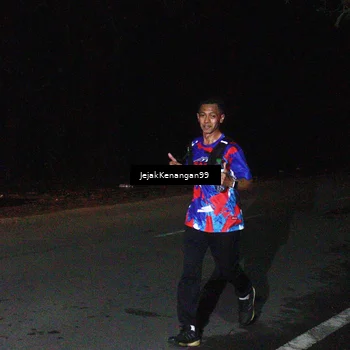 Runner Photo 6064980