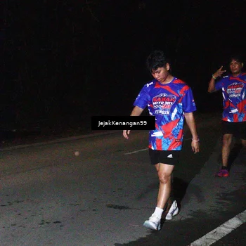 Runner Photo 6064987