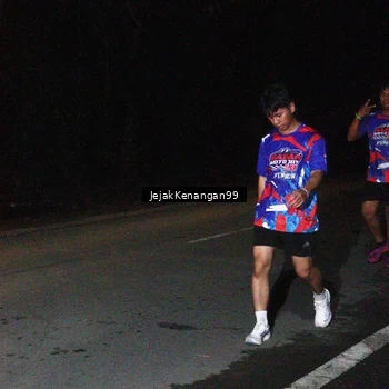 Runner Photo 6064990