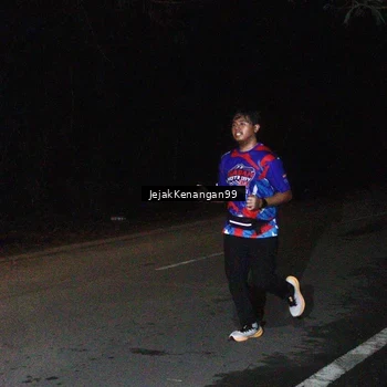 Runner Photo 6065005