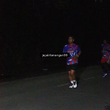 Runner Photo 6065012
