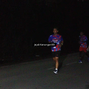 Runner Photo 6065014